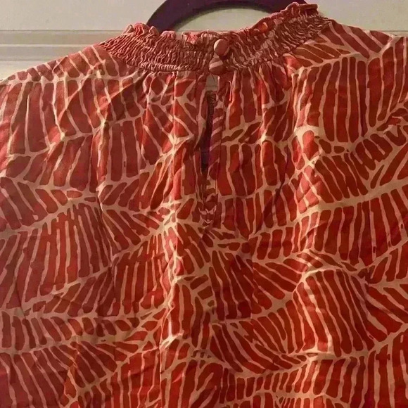 XS orange top with ruffles and elastic waist - Picture 5 of 9